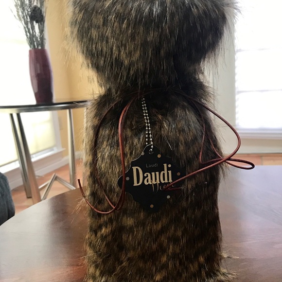 Beautiful Wine Bags! - Picture 5 of 5